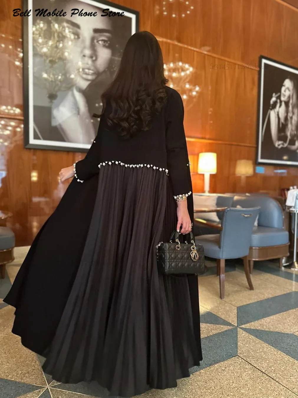 Abayas avec perles et robes longues pour femmes - image de produit 3